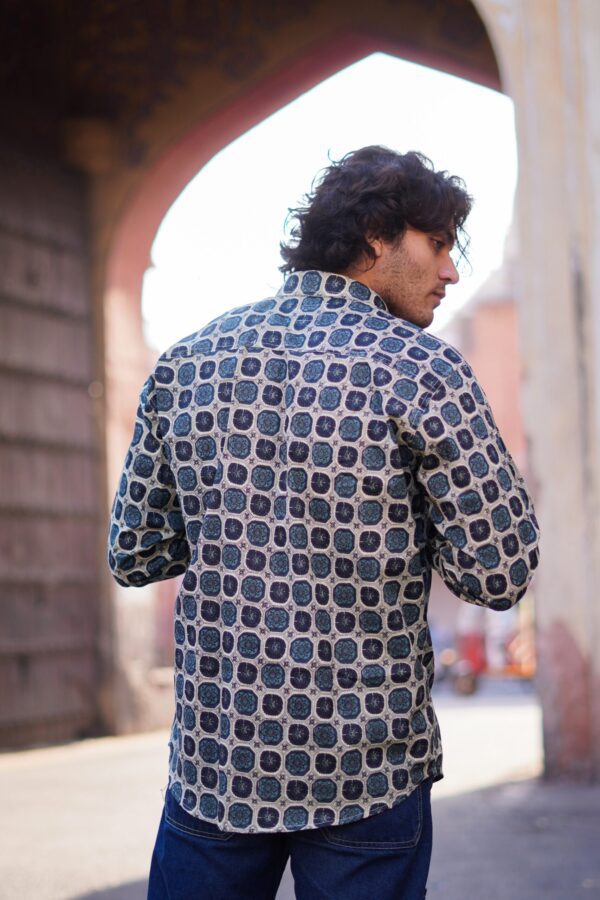 IKAT Abstract Printed Full Sleeve Shirt - Image 4