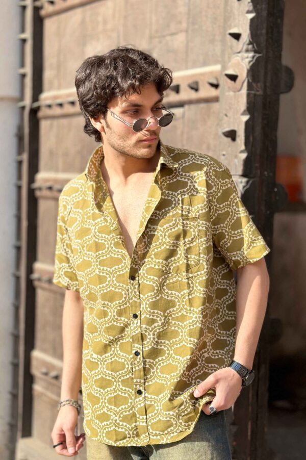 Mens Rajasthani Design Printed Half Sleeve Cotton Shirt (Yellow, Brown)_